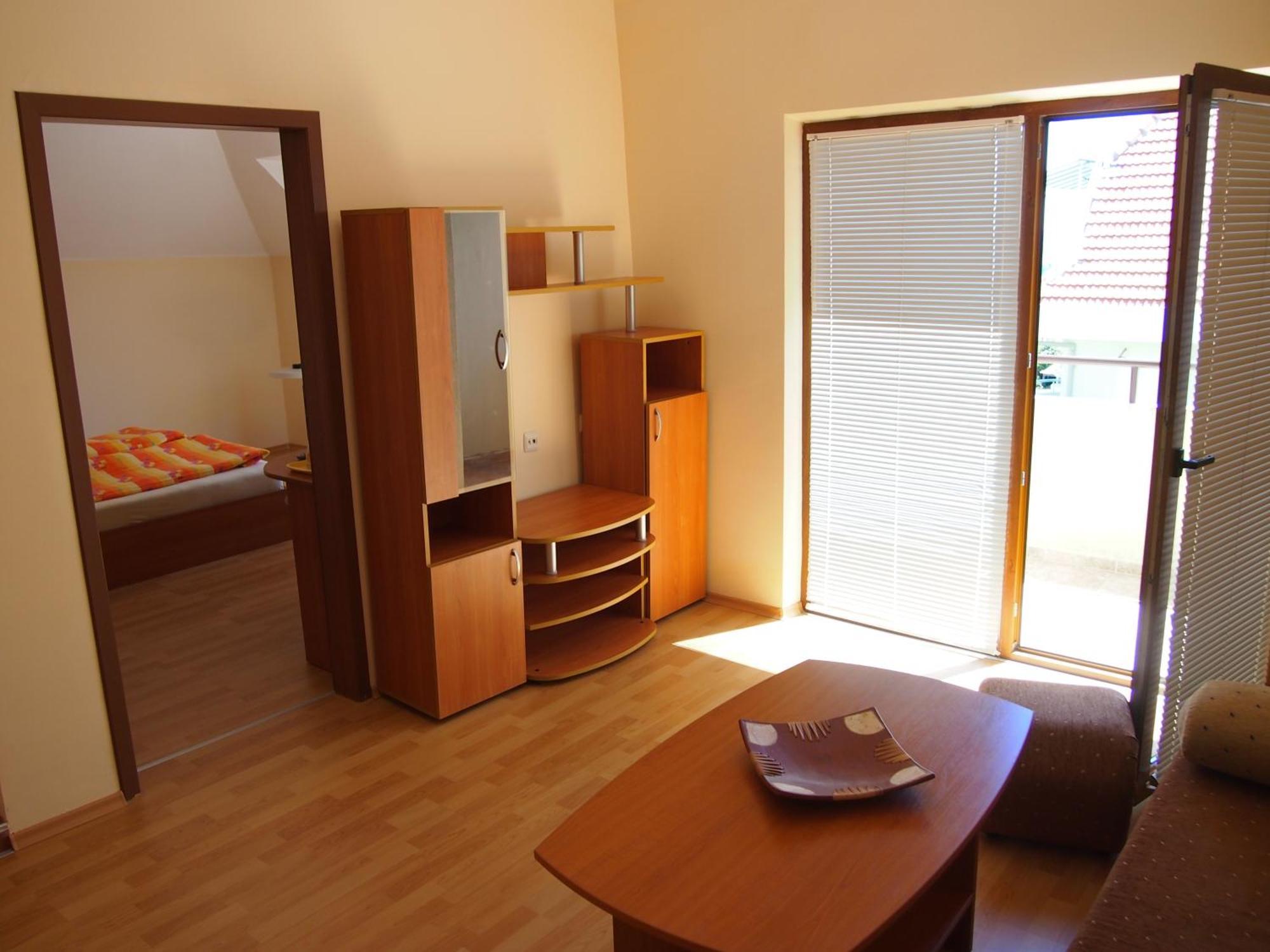 Hotel Milan Приморсько Номер фото